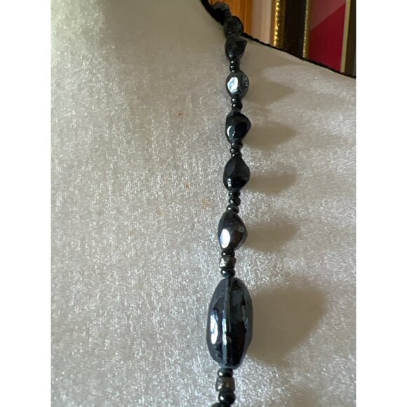 Black Glass Bead Necklace -- 32" - Picture 7 of 14